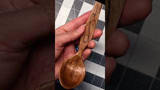 Oiling a wooden spoon woodcarving asmr satisfying carving carvingknife wood woodenspoons [upl. by Annaoi102]