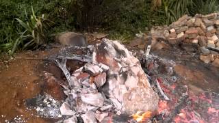 How to break or crack rock and stone using fire [upl. by Iturhs]