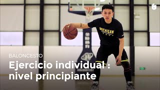 Aprender a botar el balón para principiantes  Baloncesto [upl. by Keyser994]