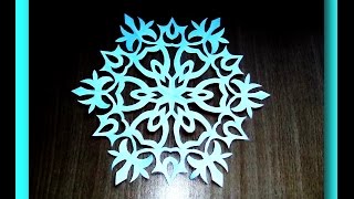 Как сложить бумагу для снежинки  How to fold paper snowflakes [upl. by Corty]