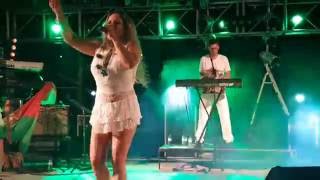 EDNA PIMENTA E BANDA PIMENTA DE CHEIRO quotAi se te Pegoquot ao Vivo TOUR Batuque Bom  Contactos [upl. by Eahc]