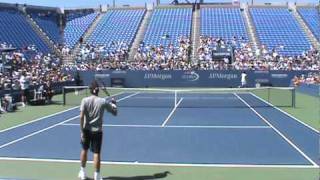 US OPEN 2010 Practice Day  Federer vs Monfils practice set 8272010 [upl. by Shaine]