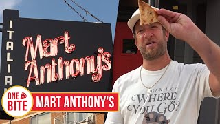 Barstool Pizza Review  Mart Anthonys Chicago IL [upl. by Rochkind]