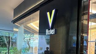 In Depth Tour  V Hotel Lavender Singapore  Triple Room [upl. by Nnednarb252]