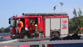 Brandweer Alphen Aan Den Rijn met spoed op een open dag [upl. by Aihsenad819]