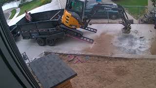 Having a little trouble loading excavator in dump trailer [upl. by Lefton656]