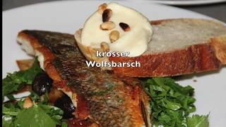 Wolfsbarsch  Loup de mer filetieren und kross auf der Haut gebraten [upl. by Naivaj]