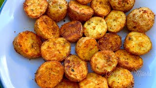 Roasted Potatoes  How To Make Crispy Roasted Potatoes In The Air Fryer [upl. by Pickford]