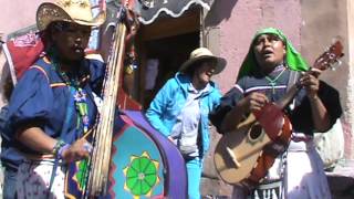 Bellísima Canción en Huichol [upl. by Gelhar814]