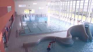 Bestes Bad mit Auszeichnung Schwimmhalle Inselpark in Wilhelmsburg [upl. by Temirf]