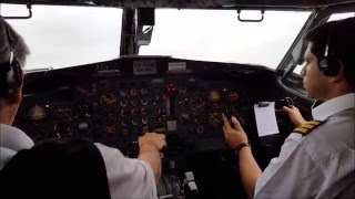 Boeing B727 takeoff from cockpit and landing from the rear [upl. by Buhler]