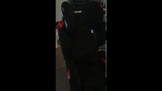 Recaro Young Sport Headrest Height Adjustment [upl. by Jeralee]