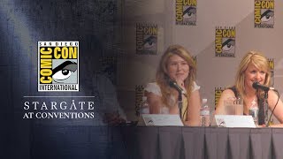 Amanda Tapping amp Stargate Atlantis Cast at ComicCon  Stargate at Conventions [upl. by Selry]