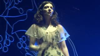 Lorde  Somebody Else The 1975 cover  Live In Paris 2017 [upl. by Liponis207]