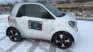 Front vorne Abblendlicht und Fernlicht Scheinwerfer Birne wechseln Smart ForTwo Anleitung [upl. by Neelya]