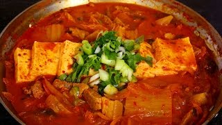 Kimchi Stew Kimchijjigae 김치찌개 [upl. by Ahkos]