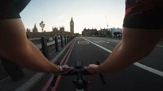 POV FIXED GEAR CYCLING LONDON  Westminster Bridge [upl. by Airotahs]