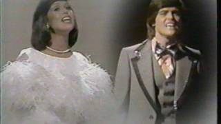 Donny amp Marie Osmond Umbrella song new [upl. by Arayt]