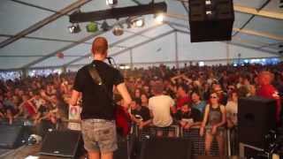 Feine Sahne Fischfilet  Weit hinaus  Immergut 2014 [upl. by Tess]