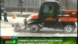 Tormenta de nieve en Estados Unidos deja al menos 11 muertos [upl. by Nyrehtac]