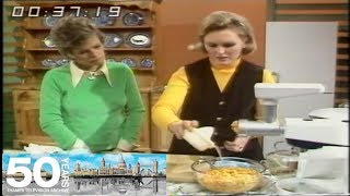 Mary Berry  How to make homemade Marmalade  Good Afternoon  1974 [upl. by Namar]