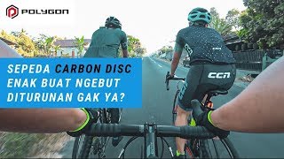 Ngebut di Turunan Pakai Sepeda Carbon Polygon Strattos S7 Disc Mantap Jiwa [upl. by Eelyrag]