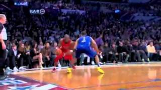 All Star Game 2011 Kobe Bryant Goes Past Derrick Rose for the TwoHanded Reverse Dunk [upl. by Rawley601]