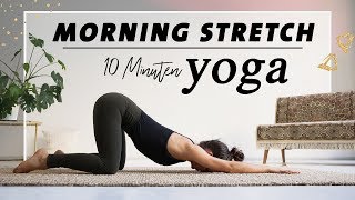 Yoga Morgenroutine für Anfänger  Den ganzen Körper Dehnen amp Mobilisieren  10 Minuten [upl. by Sorac]