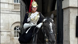 ORMONDE TOURISTS FAVORITE HORSEquotLondonLiveStreaming Ormonde KingsHorse HorseGuardParad [upl. by Ientruoc]