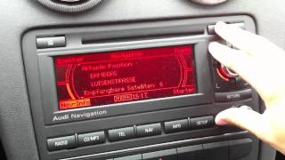 Audi BNS 50  kleines Navi  CD Fach entsperren  Unlock Audi BNS Navi [upl. by Chiarra893]