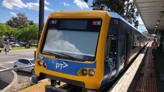 A trip from Flinders Street to Glen Waverley via City Loop [upl. by Emirak]