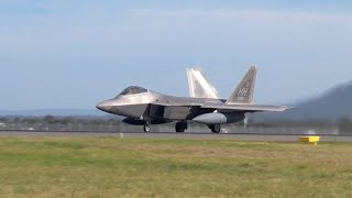 US Air Force F22 Raptors full afterburner takeoff  Avalon International Airshow 2015 [upl. by Irrabaj]