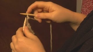 How to Bind Off a Scarf in Knitting  Knitting a Scarf [upl. by Oatis295]