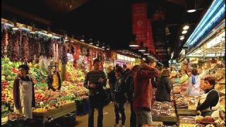 Barcellona  Mercato de La Boqueria [upl. by Fablan]