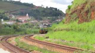 Trem na EFVM em Rio Piracicaba [upl. by Giefer941]