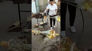 Attaching a base to a vase  Liulige glass blowing liuli fused Crafts [upl. by Nahtanoj70]