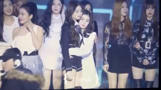 IRENE amp JENNIE MOMENTS  BLACKPINK x RED VELVET moment fancam  Gaon Chart Music Awards 2019 [upl. by Britte164]