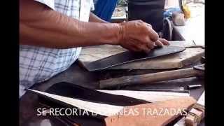 Elaboracion de Huaraches en Juchitan de Zaragoza Oaxaca [upl. by Ecyak696]