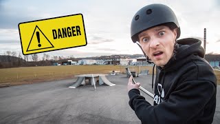 CE SKATEPARK EST BEAUCOUP TROP DANGEREUX  mais vraiment [upl. by Ycniuqed]