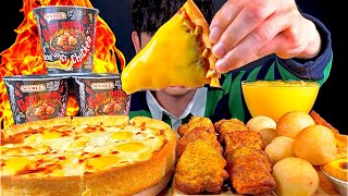 ASMR 치즈가득 시카고피자와 고추바사삭 고스트페퍼라면 치즈볼 에그타르트 먹방 Chicago Pizza With Ghost Pepper Cheese Ball MuKBang [upl. by Wolk]