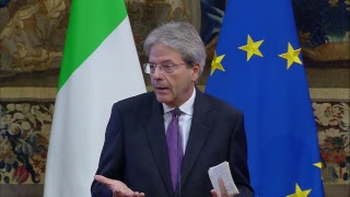 Il saluto del Presidente Gentiloni ai dipendenti e ai collaboratori di Palazzo Chigi [upl. by Tterej]