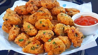 মুচমুচে কুড়কুরে সুজির পাকোড়া  Sujir Pakora Recipe  Sooji  Semolina Pakoda Recipe [upl. by Simonette]