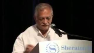 Gulzar Sahab reciting Kitabein [upl. by Dinin281]