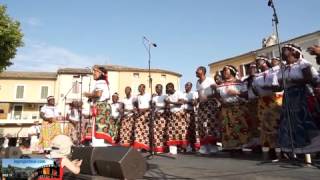 Choralies 2013  Vaison la Romaine  Le Gabon à lhonneur avec le Chant sur la Lowé [upl. by Ayom625]