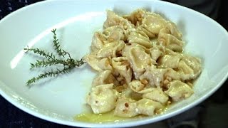 La videoricetta Agnolotti del Plìn ripieni di fonduta di Bra tenero [upl. by Audres]