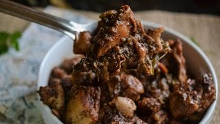 Jamaican Brown Stew chicken [upl. by Anemolihp]