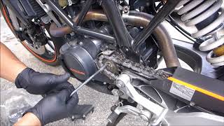 TUTO  Pignon 13 sortie de boite ktm duke 125 [upl. by Kelci852]