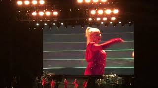 FALSAS ESPERANZAS CHRISTINA AGUILERA LIVE CDMX 2019 [upl. by Doralyn926]