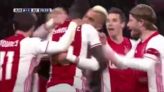 Davinson Sanchez unintentionally disses Hakim Ziyech  FAIL [upl. by Eadrahs]