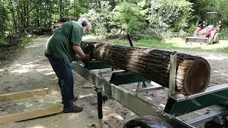 Sawing first red oak log on our Woodland Mills HM130MAX [upl. by Viridis]